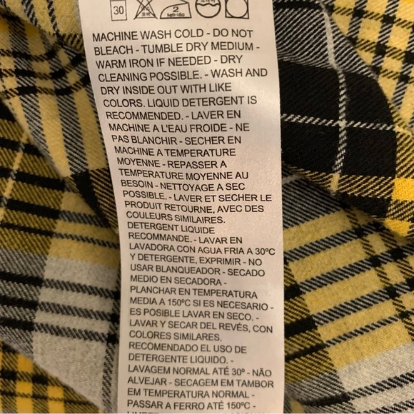 Levi's Snap Button Yellow & Black Plaid Flannel Shirt - XL (Men’s) - Picture 10 of 11